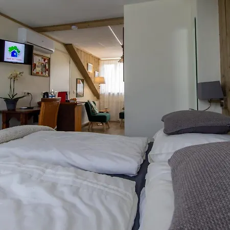 Bed & Breakfast Aan Het Park