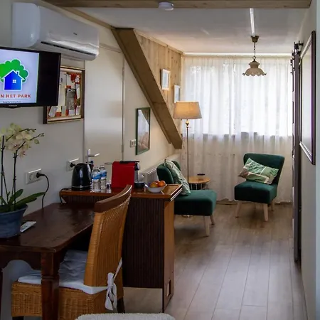 Aan Het Park Bed and breakfast 3*
