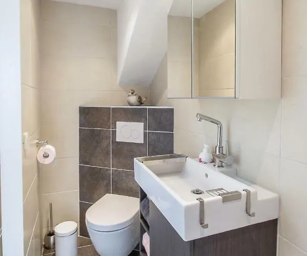 Bed & Breakfast Aan Het Park 3*