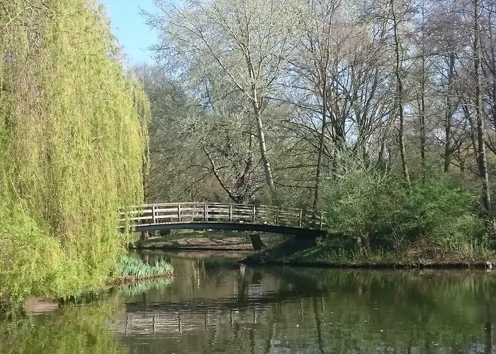 Bed & Breakfast Aan Het Park 3*