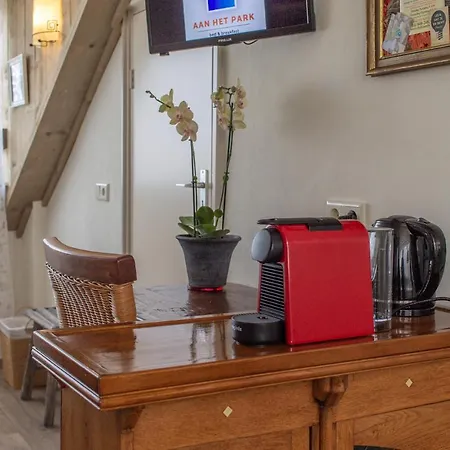 Bed and Breakfast Aan Het Park